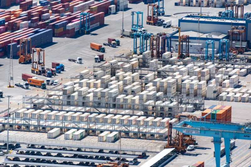 Beyond the Big Gateways: A Practical Guide to Secondary Port Arbitrage for US Importers